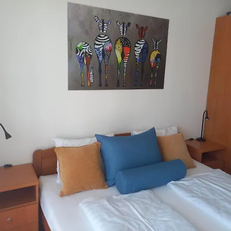 Aranyeso Deluxe